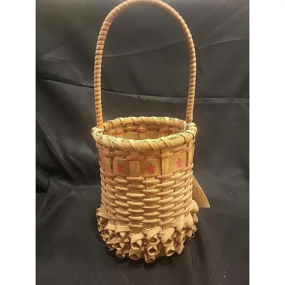 Vintage 1987 Hand Made Basket By L STREVIG ROUND WITH HANDLE With Apples